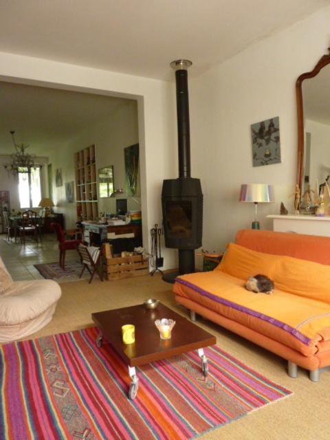 Le Dormeur Du Val Bed & Breakfast Le Mas-d'Agenais ภายนอก รูปภาพ
